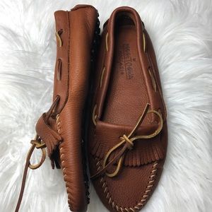 Like new Minnetonka leather moccasins 11